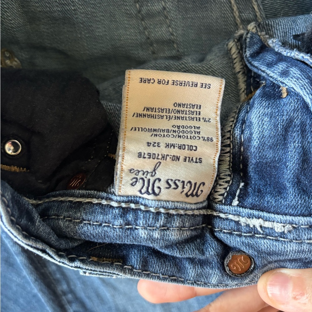 Miss Me Girls Blue Jeans with Embellished Pockets - Picture 9 of 11